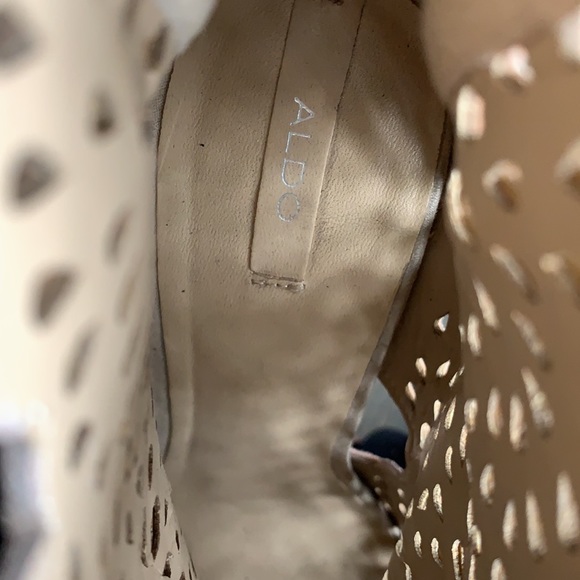 ALDO , Nude Peep toe, Floral Stiletto US 8.5 - Picture 3 of 6